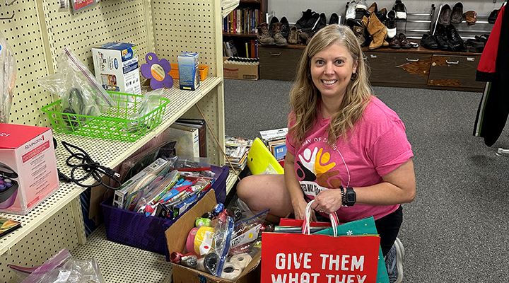 BOS employees volunteered in Quincy, IL to help organize donations received at a local charity.